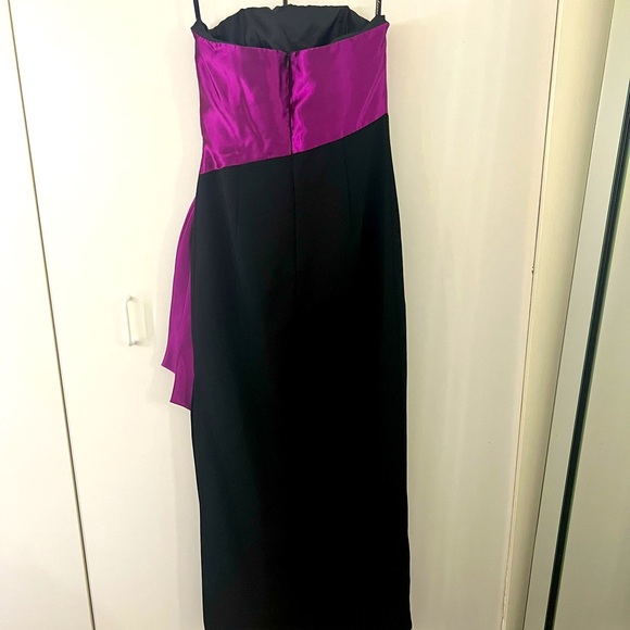 Shoshanna Amara Strapless Gown - Picture 7 of 11